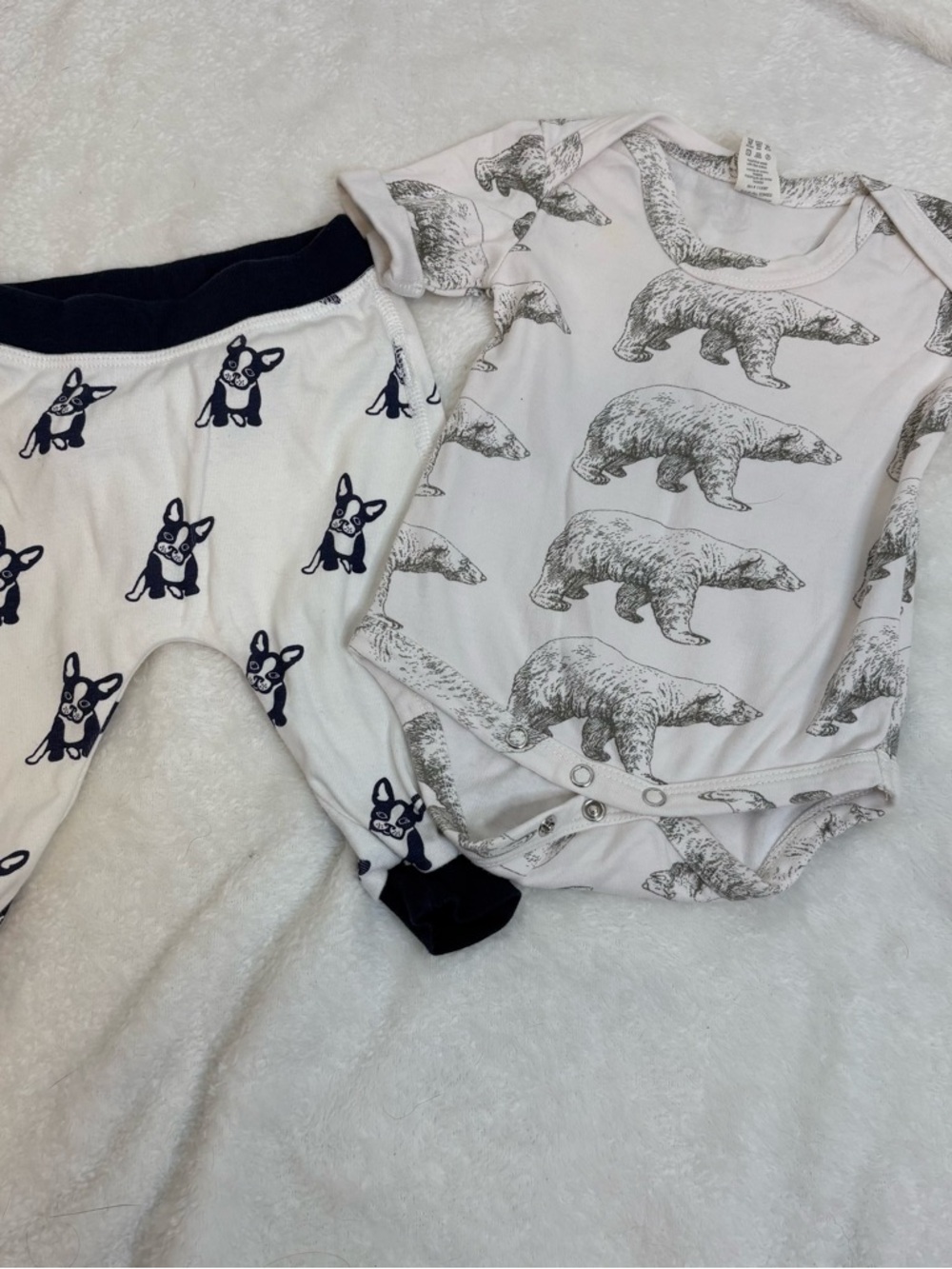 Kate Quinn One Piece Monica & Andy dogs Baby Lot 3-6 months